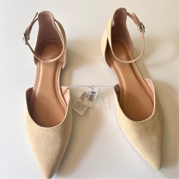 Old Navy Women's Pointy Toe Low Heel Ankle Strap Flats Desert Floor Sz 8 - Picture 2 of 13